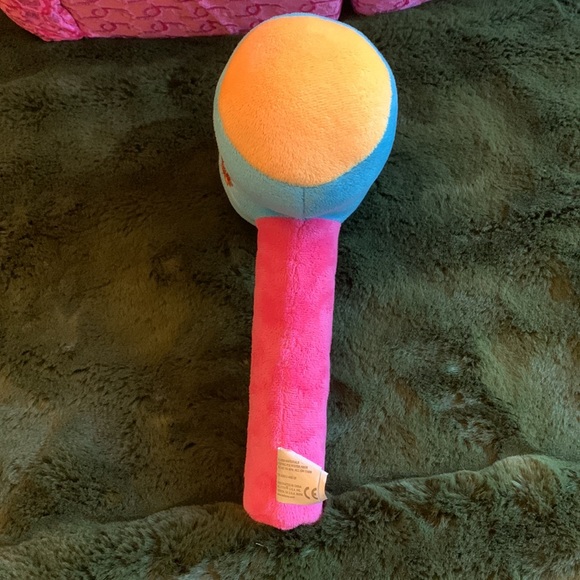 FREE with purchase of $100🎉🎊- Big Bang Plush Hammer - Picture 5 of 5